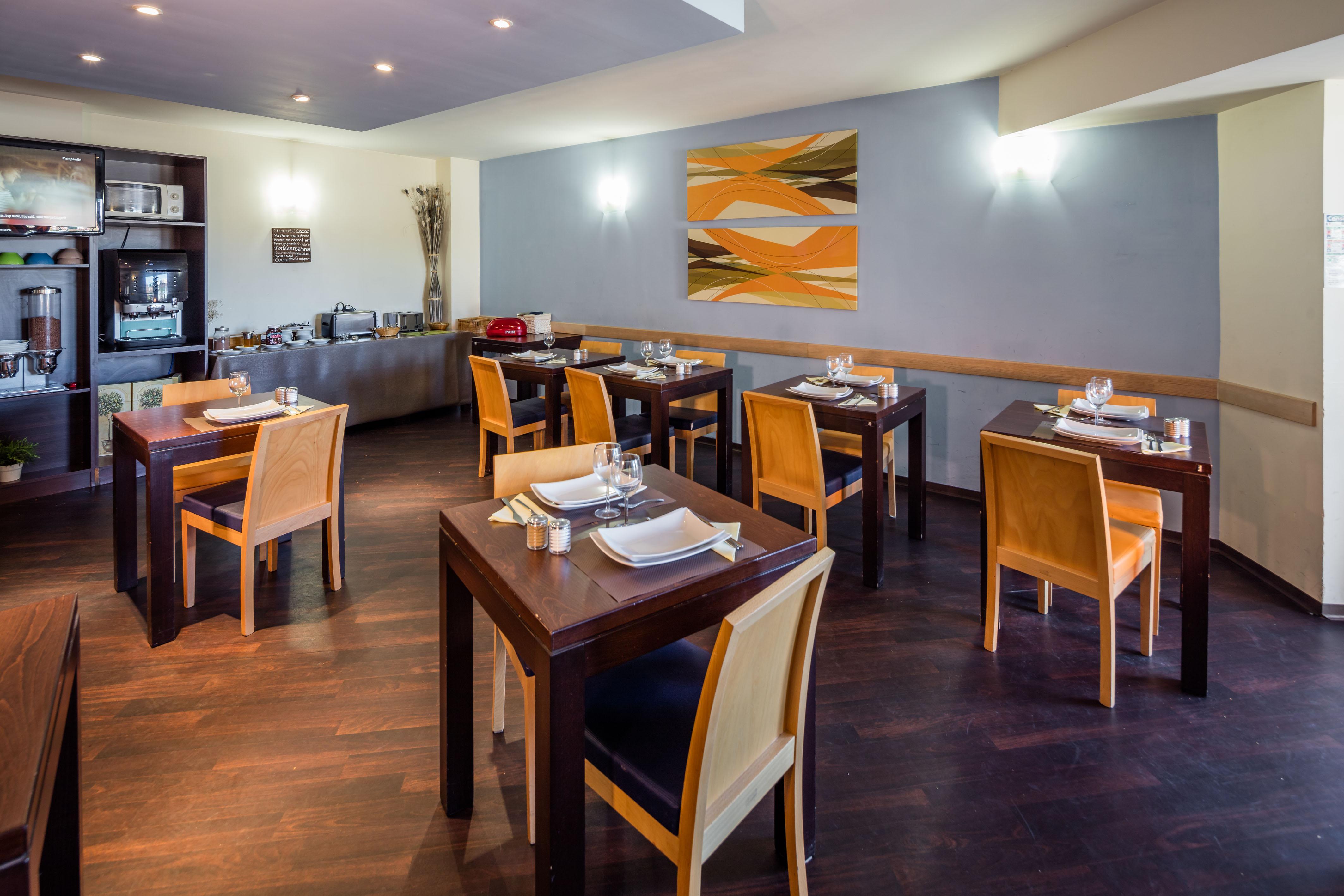 Noemys Toulon La Valette - Hotel Restaurant Avec Piscine 외부 사진
