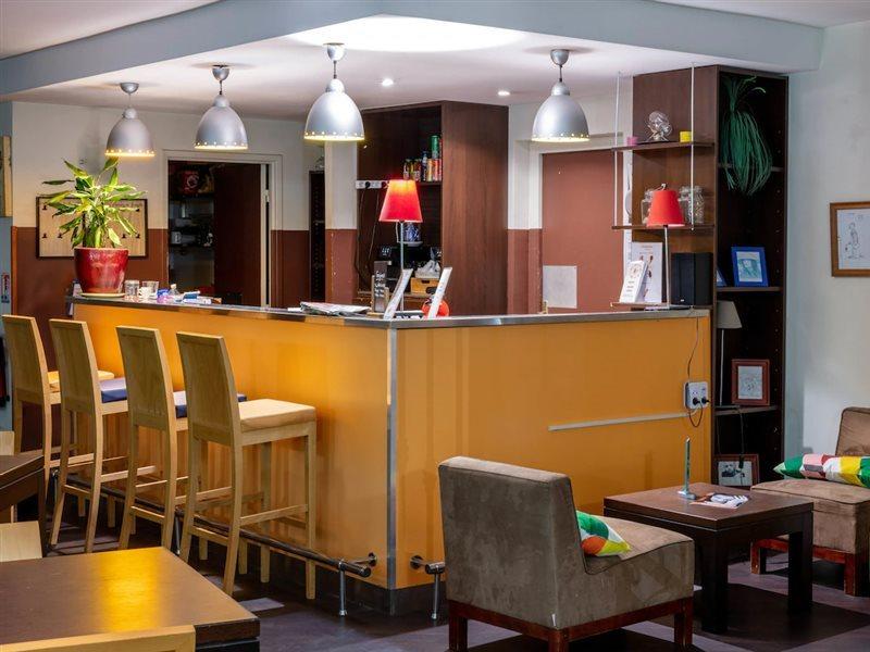 Noemys Toulon La Valette - Hotel Restaurant Avec Piscine 외부 사진
