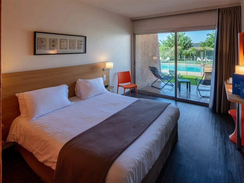 Noemys Toulon La Valette - Hotel Restaurant Avec Piscine 외부 사진